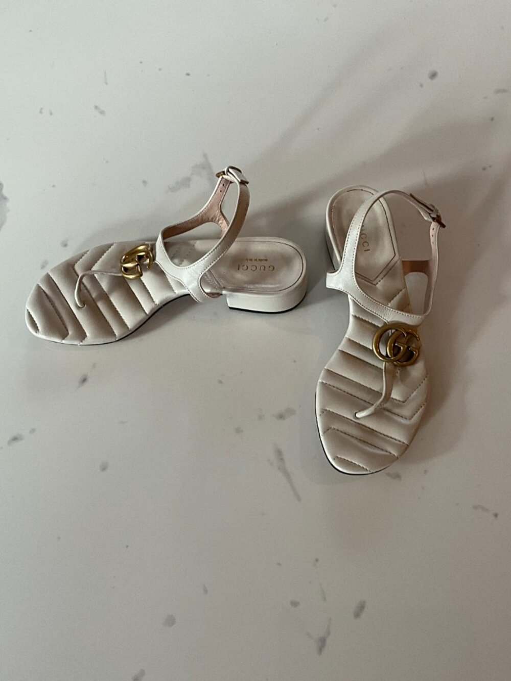 Gucci Marmont Double G thong sandals - Picture 8 of 13